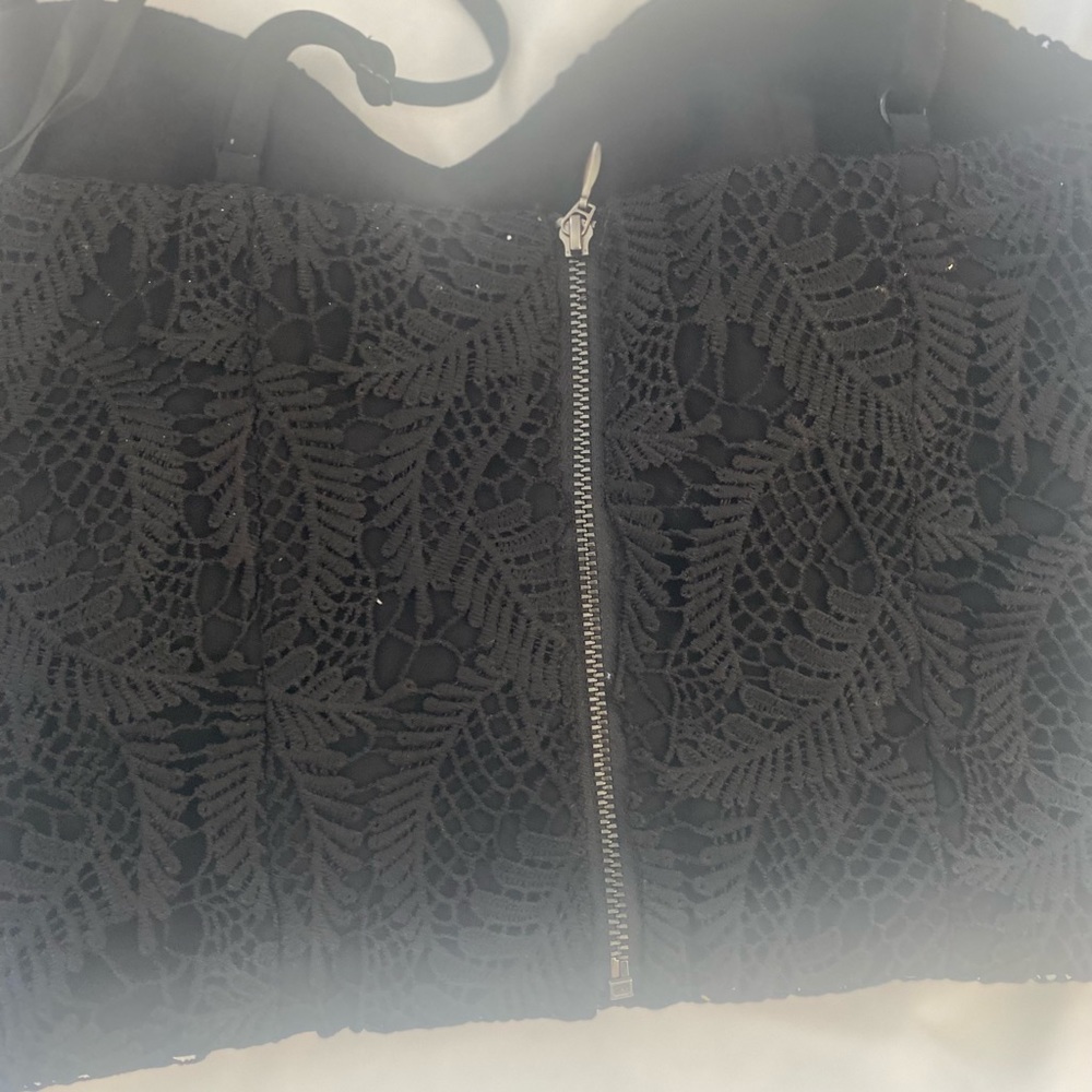 RW & Co crochet Bustier size 0 black, worn once! - Picture 5 of 6